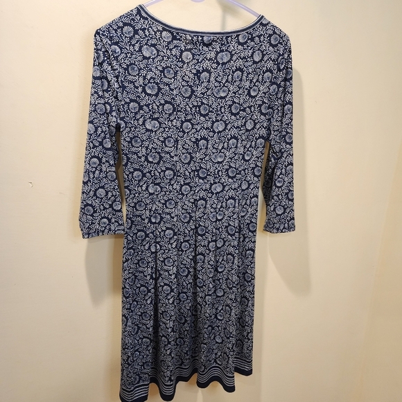 Max Studio Navy and White Quarter Sleeves fit and flare Casual dress size M - Picture 6 of 11